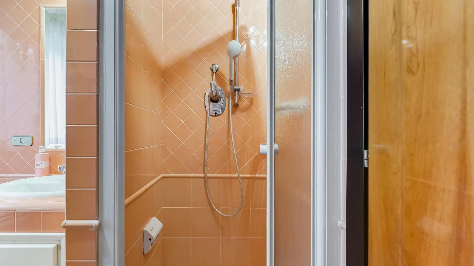 Apartment Rossini Home Rome Italy