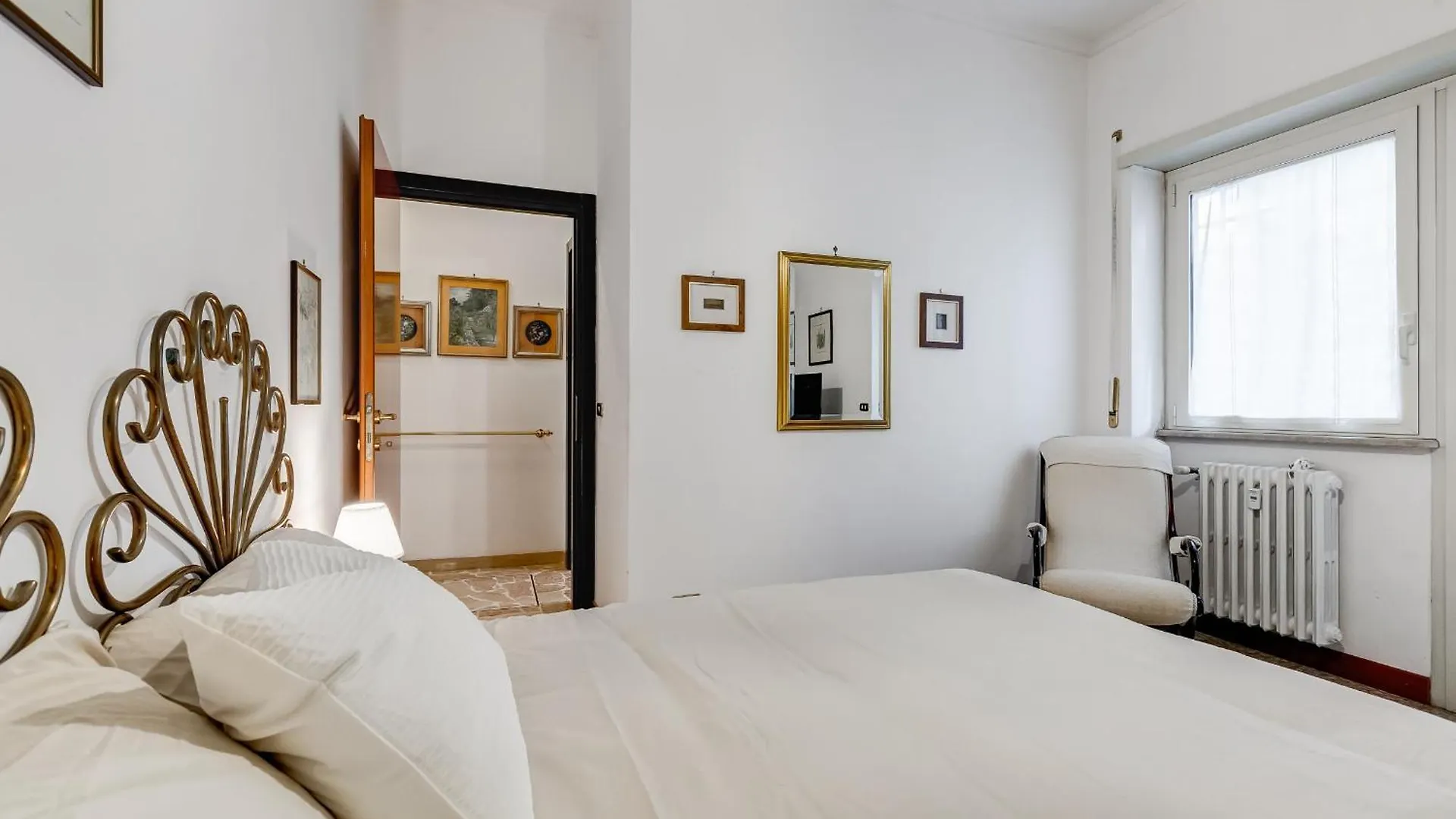 Apartment Rossini Home Rome Italy